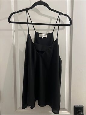 Wayf Black Double-Strap V-Detail Cami Top